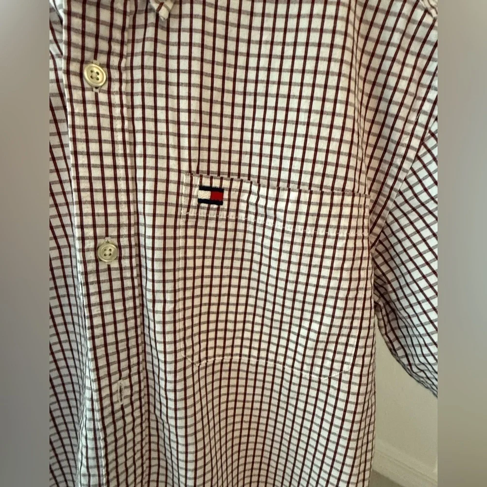 Boys‎ Large Red Plaid Tommy Hilfiger Button-Up Short Sleeve Shirt (kids)